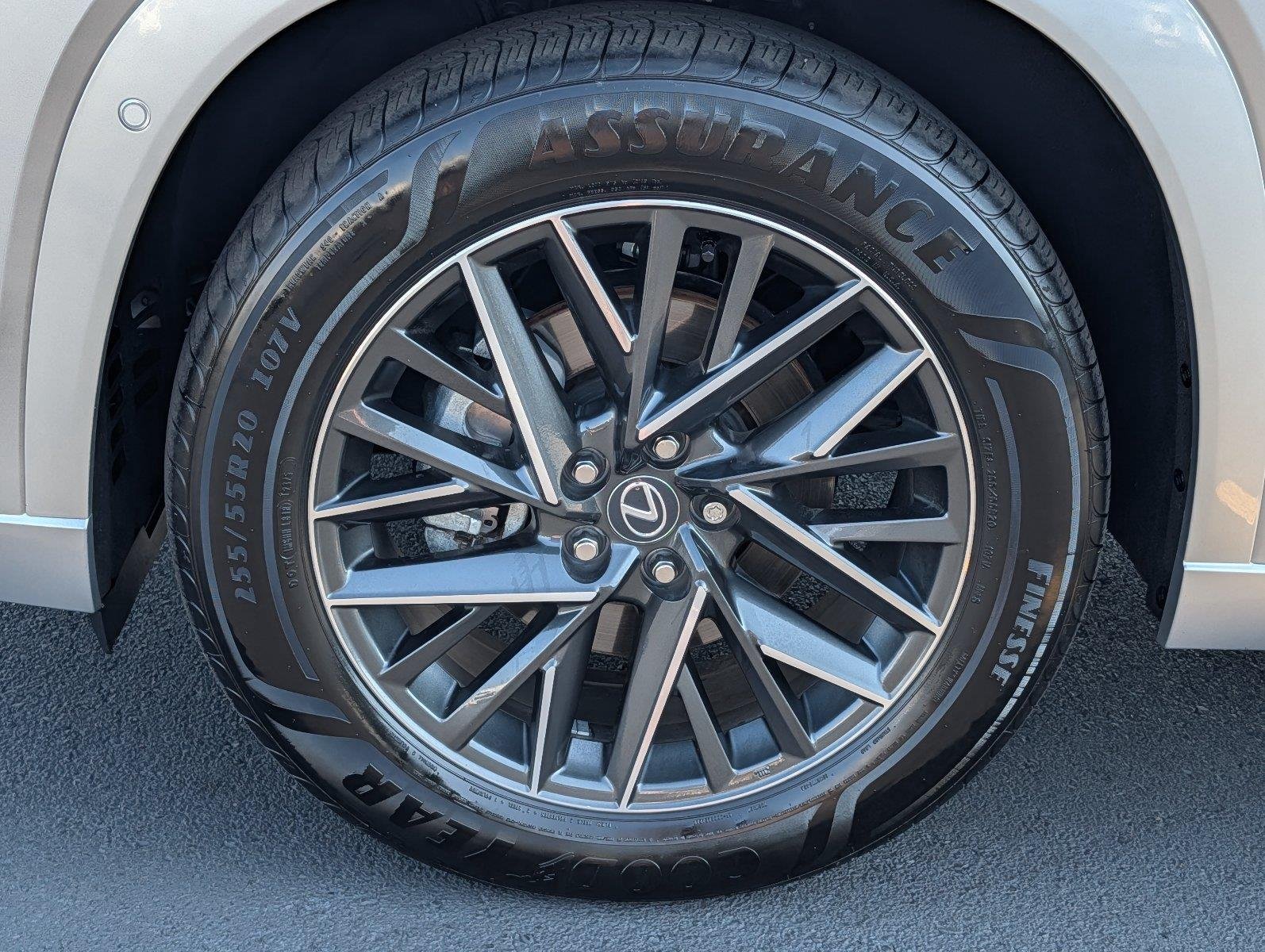 2025 Lexus TX Premium - Photo 9