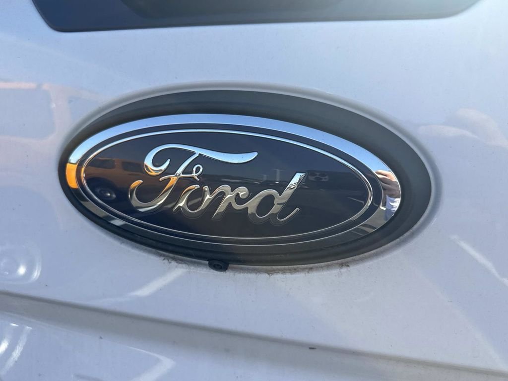 Used 2024 Oxford White Ford XL image 10