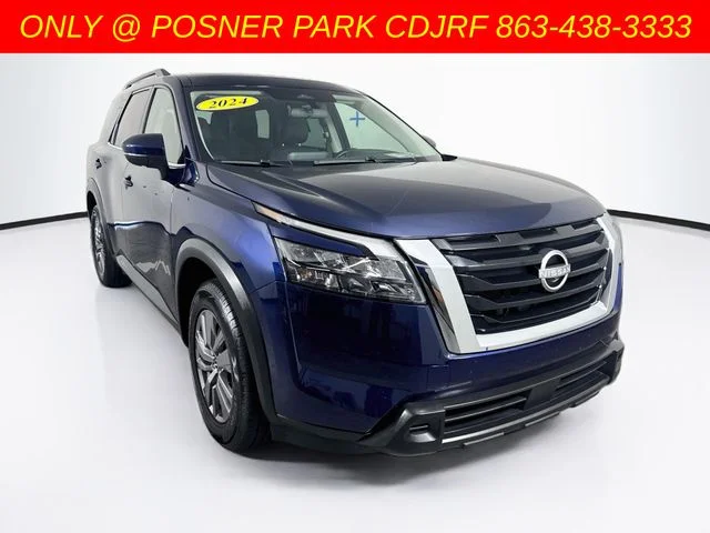 2024 Nissan Pathfinder SV