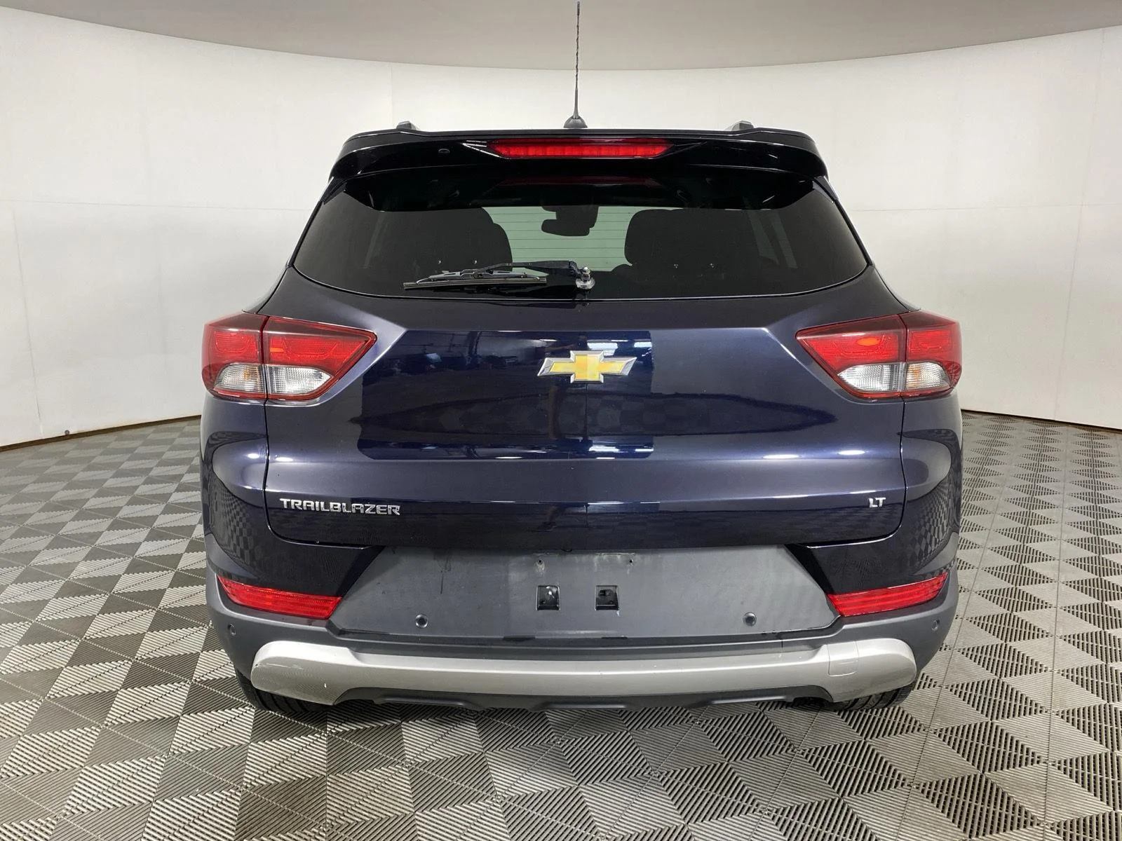 Used 2021 MIDNIGHT BLUE METALLIC Chevrolet LT image 6