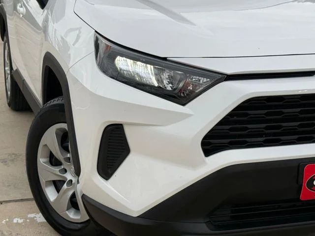 Certified Used 2021 White Toyota LE image 31