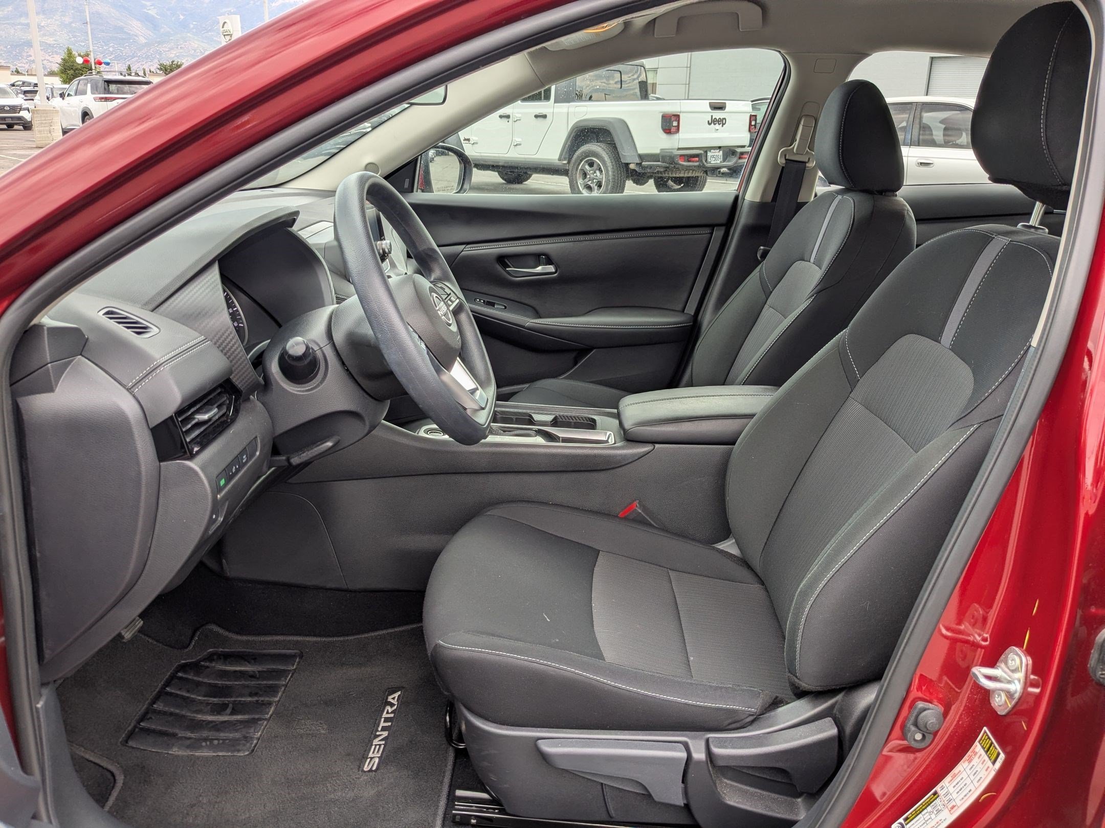Used 2025 Scarlet Ember Tintcoat Nissan SV image 21