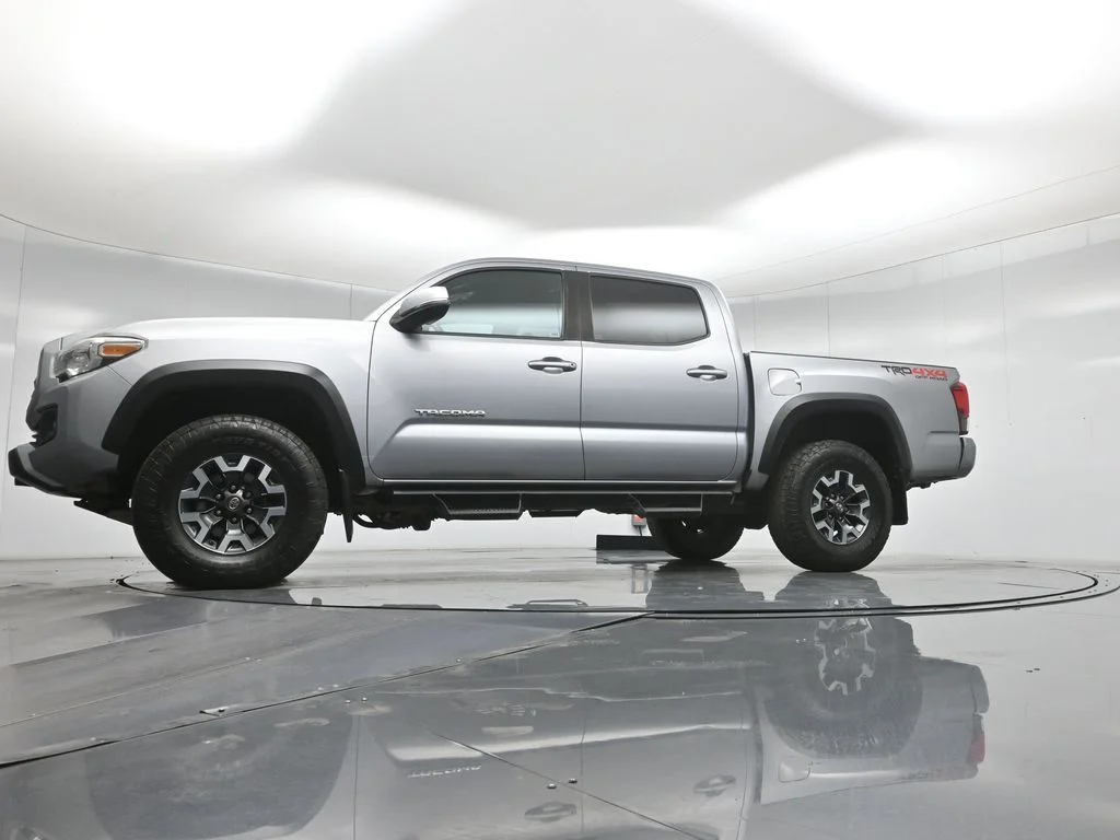 Certified Used 2019 Silver Toyota TRD Off-Road image 8
