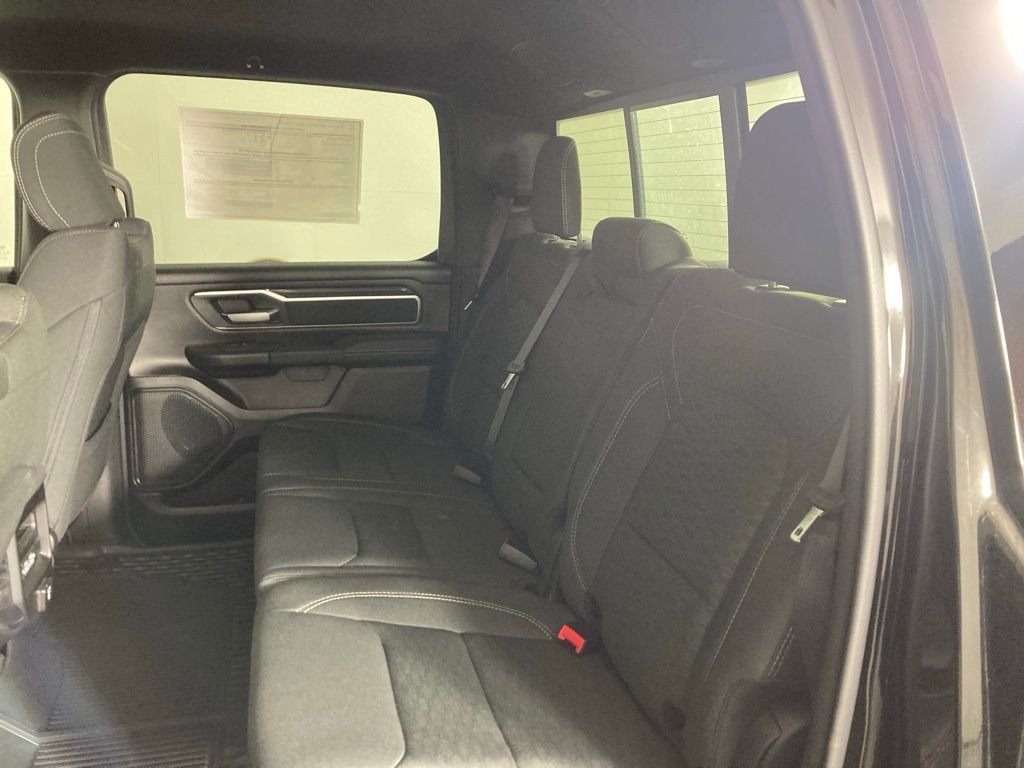 New 2026 Diamond Black Crystal Pearl-Coat Exterior Paint RAM Big Horn/Lone Star image 18