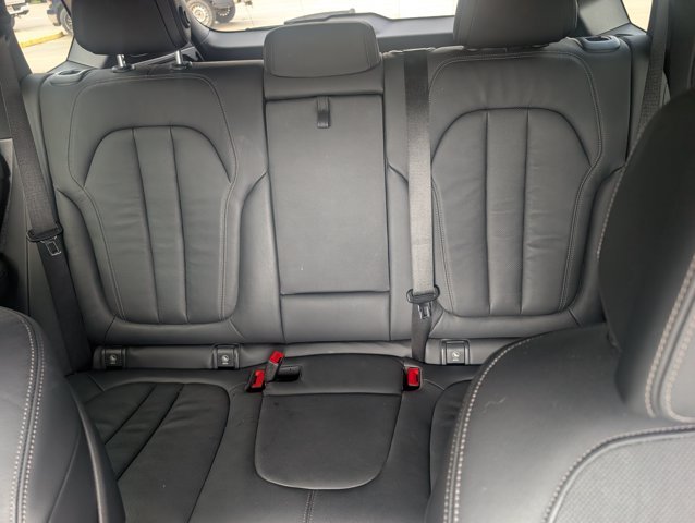 Used 2020 Arctic Gray Metallic BMW M50i image 20