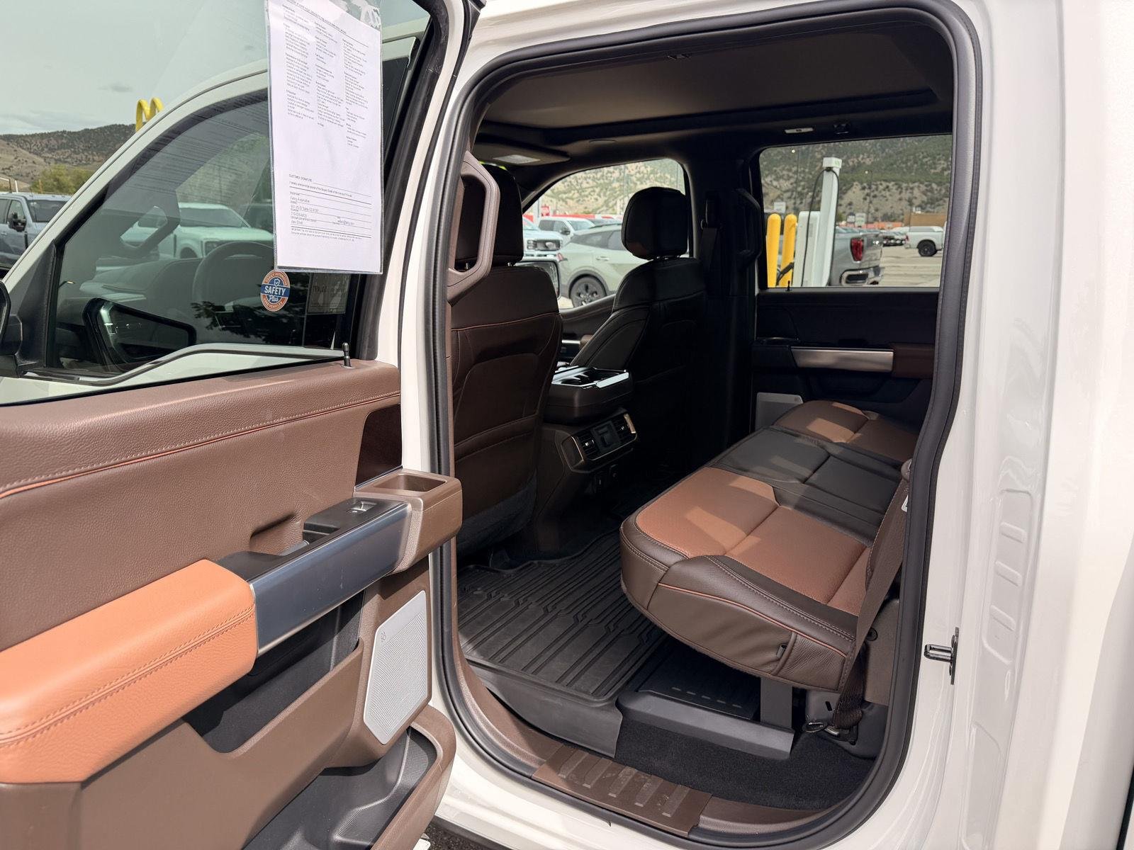 Used 2025 Star White Metallic Tri-Coat/Marsh Gray Ford King Ranch image 10