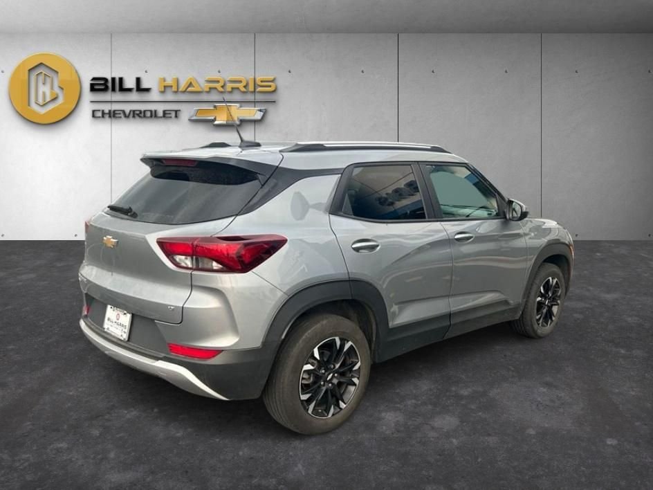 Used 2023 Gray Chevrolet LT image 5