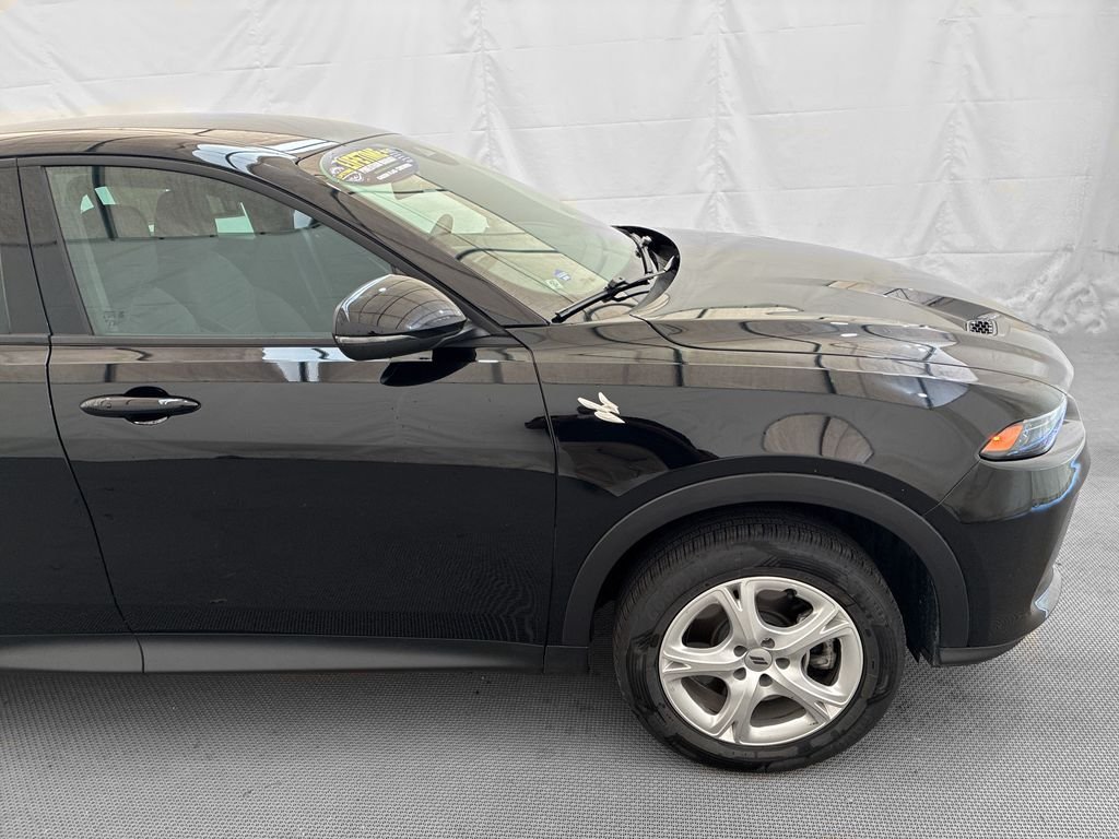 Used 2024  Dodge GT image 9