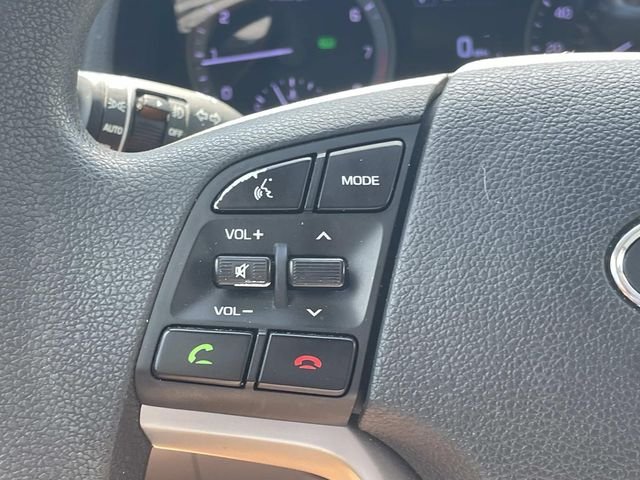 Used 2018 Silver Hyundai SEL image 21