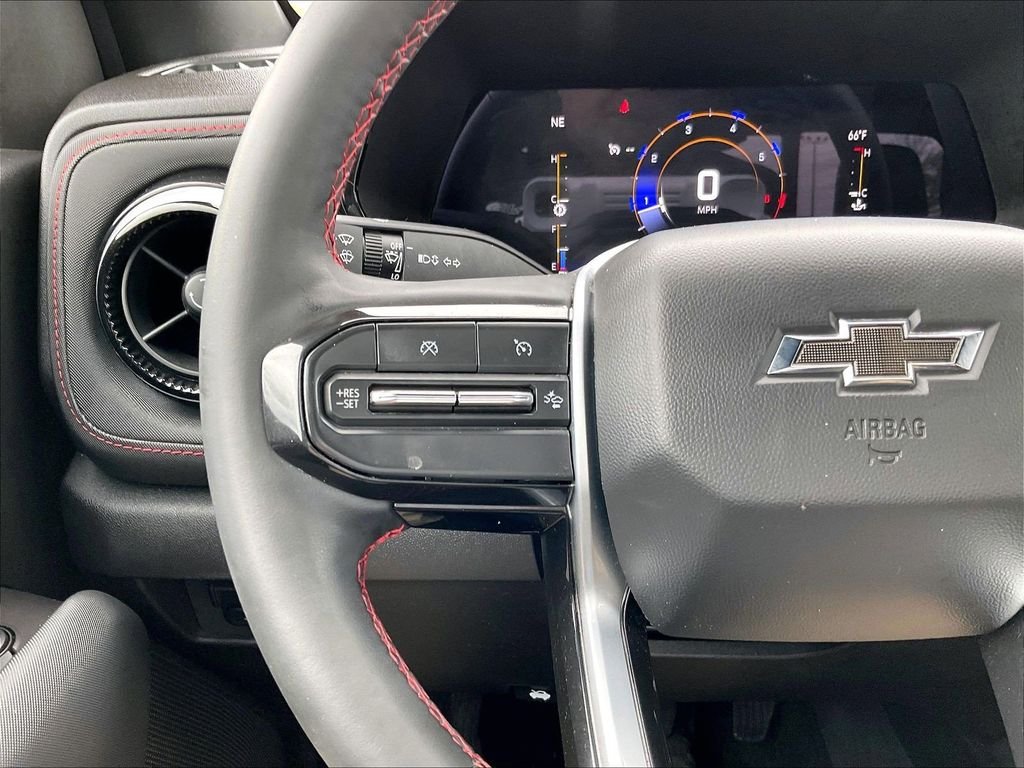 Used 2023 Black Chevrolet Z71 image 22