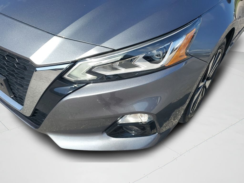 Used 2022 Gray Nissan 2.5 SL image 26