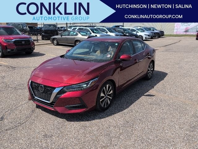 Used 2020 Scarlet Nissan SV image 1