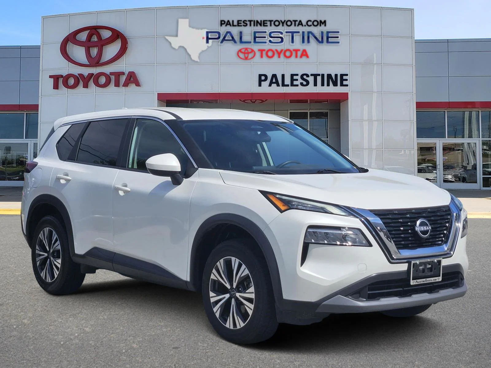 2023 Nissan Rogue SV AWD's photo