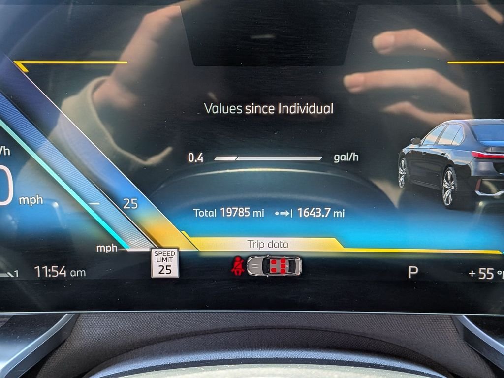 2024 BMW 7 Series 740i - Photo 27
