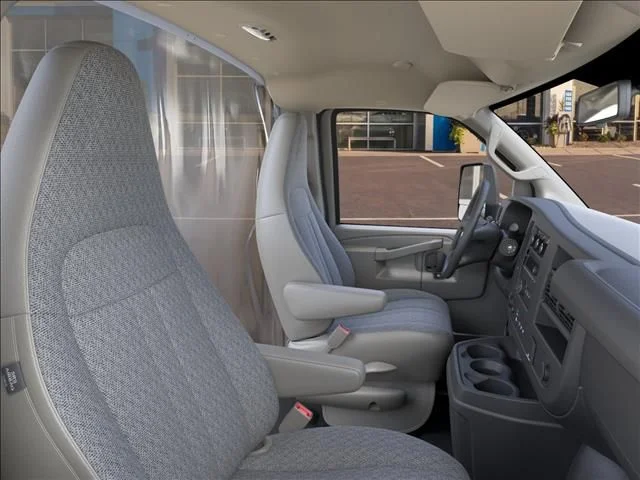 New 2026 White Chevrolet Work Van image 17