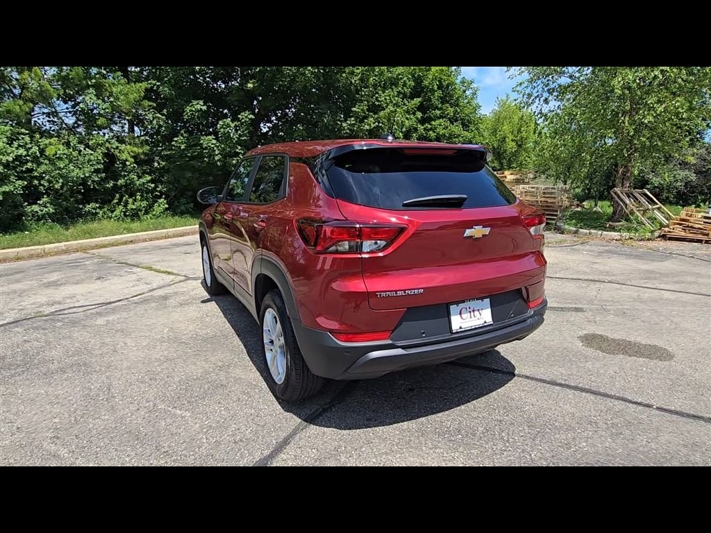 Used 2024 Red Chevrolet LS image 6