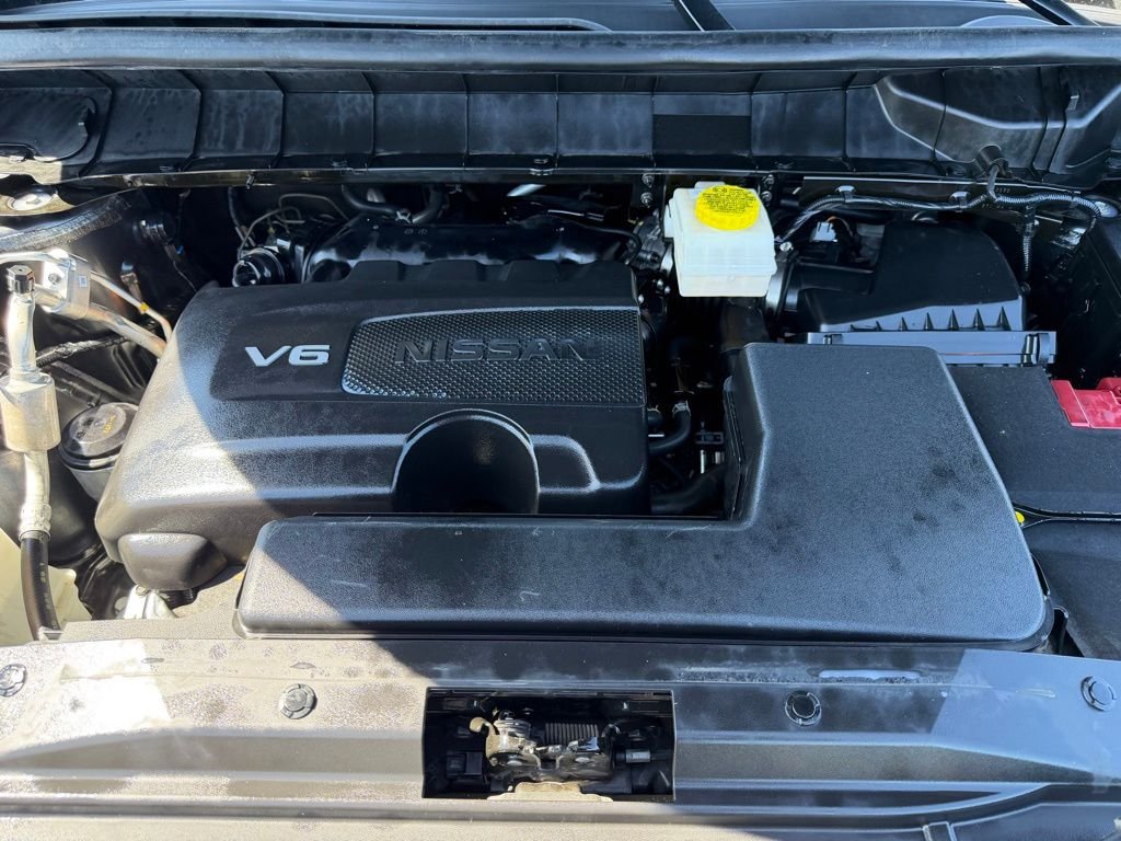 Used 2023 Gray Nissan SL image 41