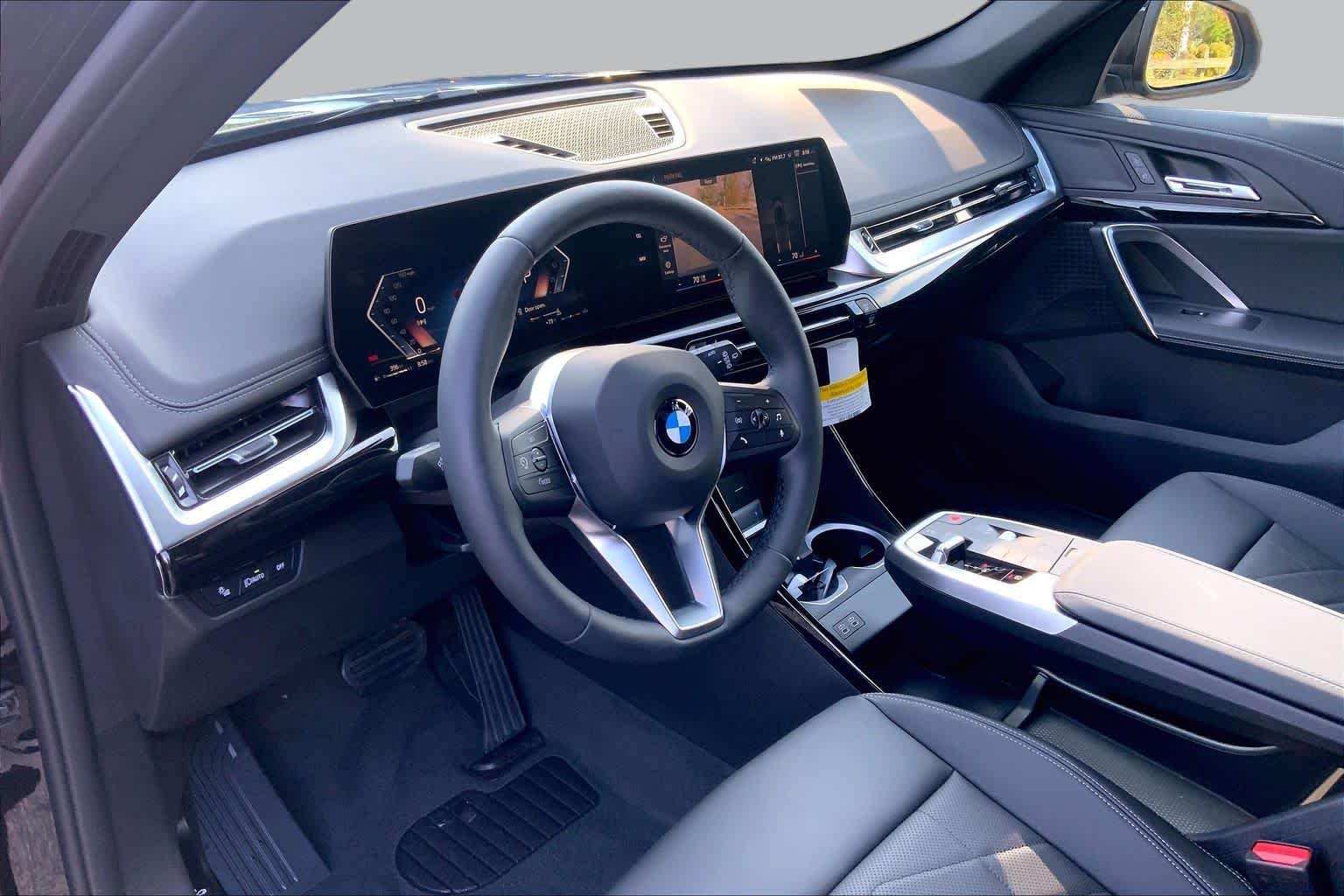 New 2027 Black Sapphire Metallic BMW xDrive28i image 8