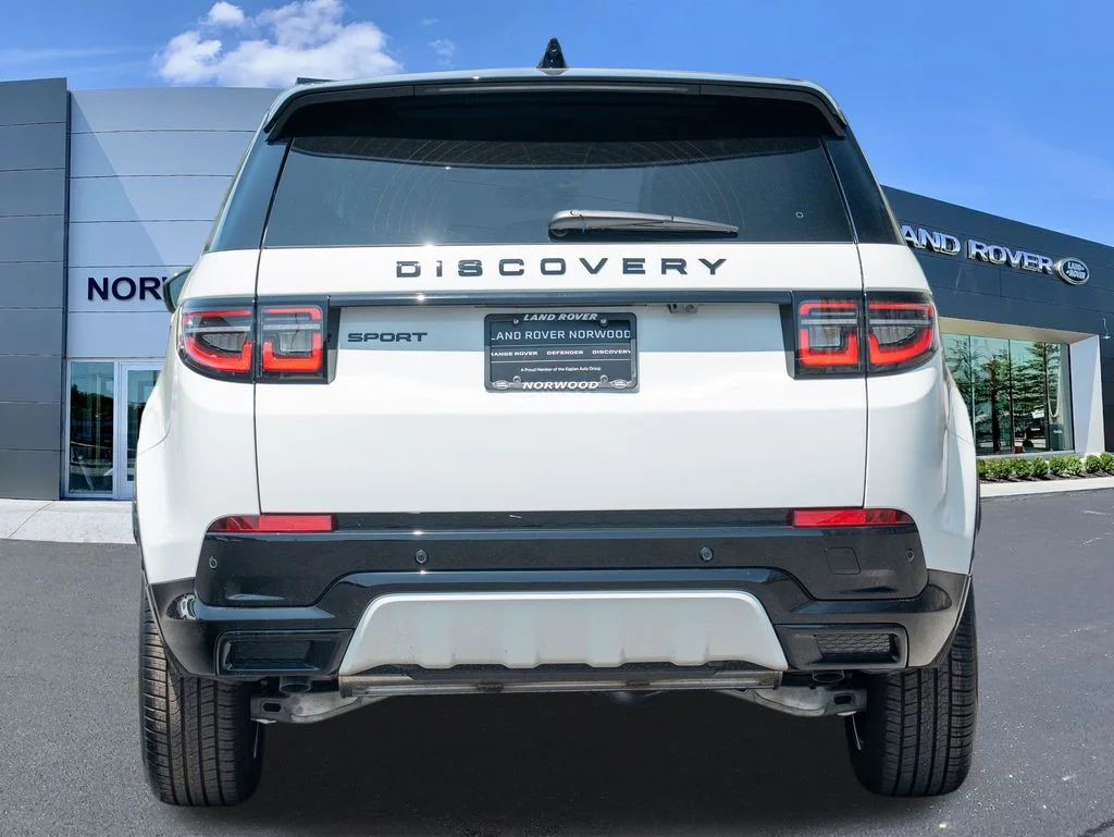 New 2026 White Land Rover Landmark image 5