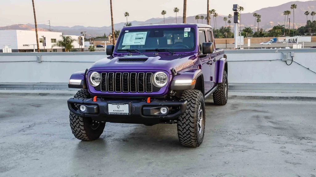New 2026 Purple Jeep Mojave X image 4