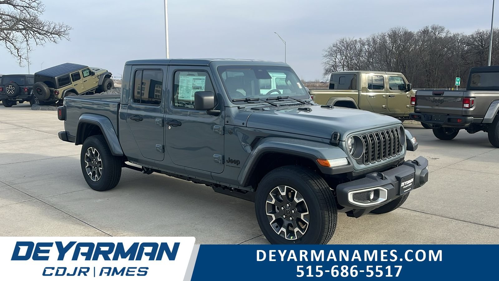 2026 Jeep Gladiator Sahara Auto's photo