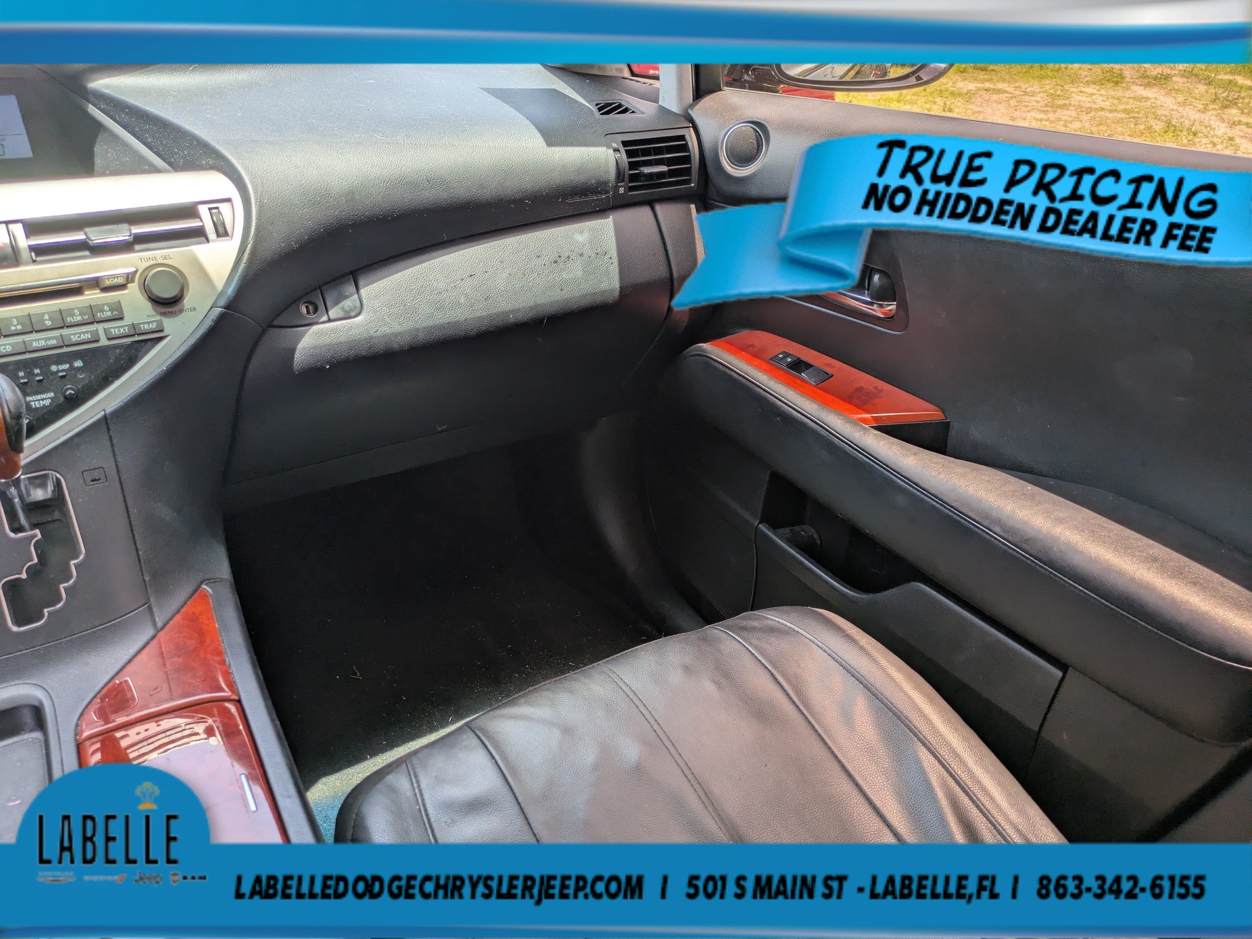 Used 2011 Black Lexus  image 16