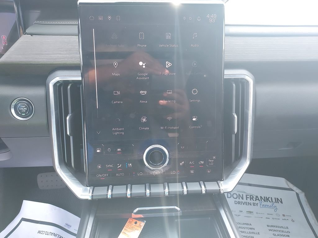 Certified Used 2024  GMC Denali image 28