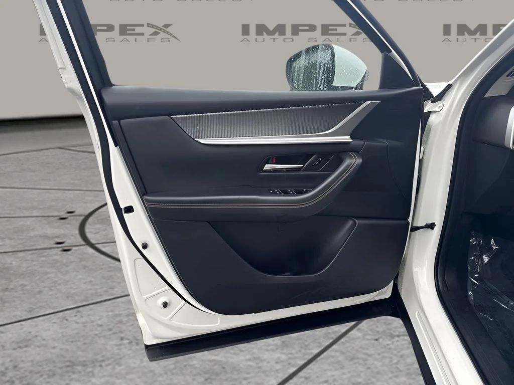 Used 2024 White Mazda Preferred image 16