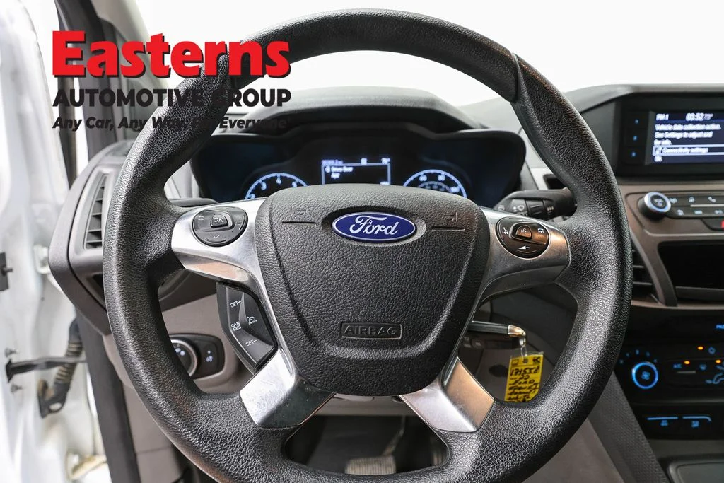 Used 2022 White Ford XL image 10
