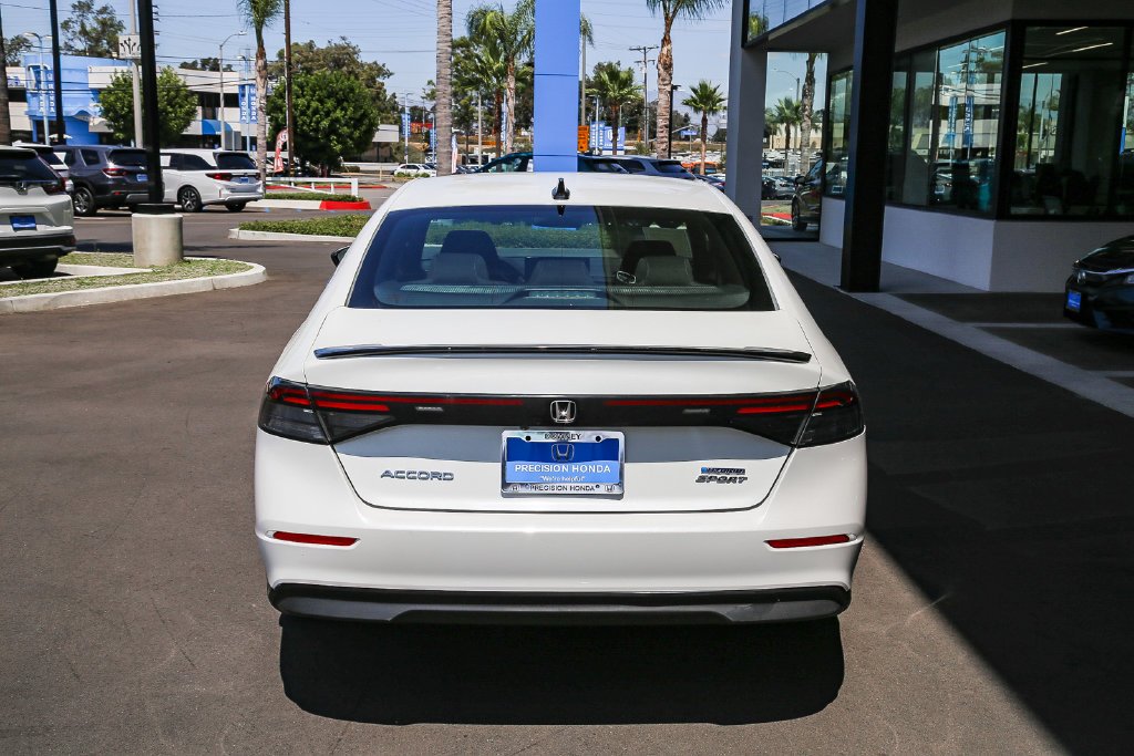 Certified Used 2024 Platinum White Pearl Honda HYBRID SPORT image 6