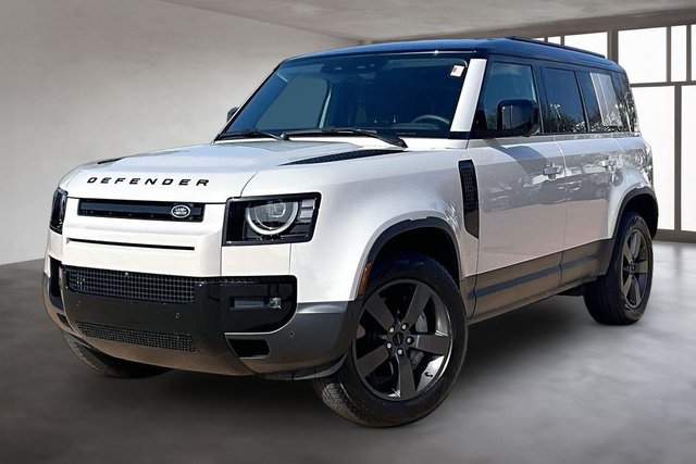 2026 Land Rover Defender 110 S