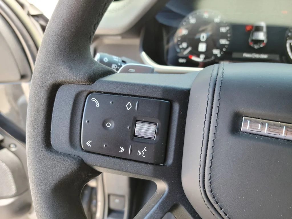 2023 Land Rover Defender V8 - Photo 22