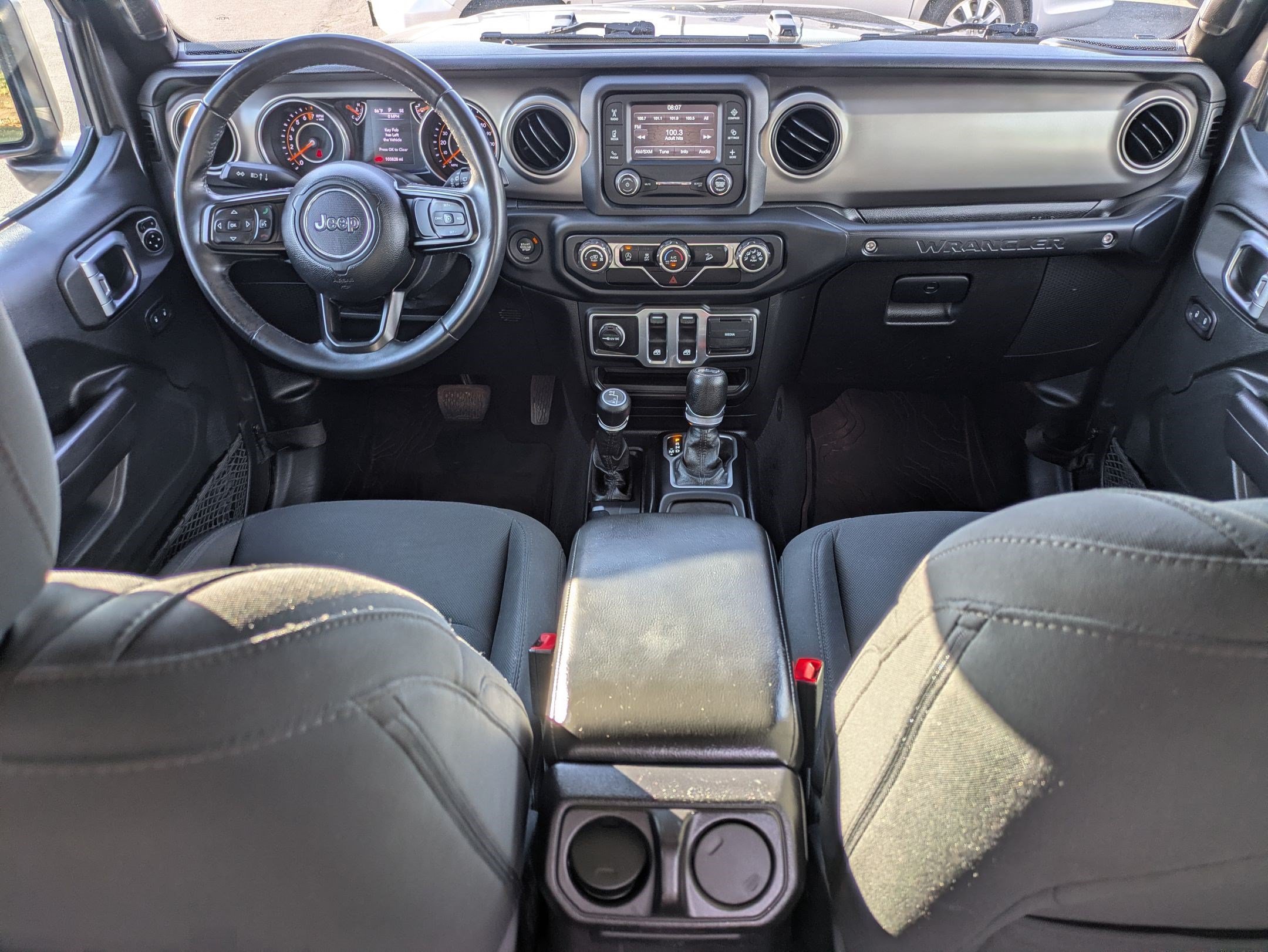 Used 2018 Granite Crystal Clearcoat Metallic Jeep Sport S image 26