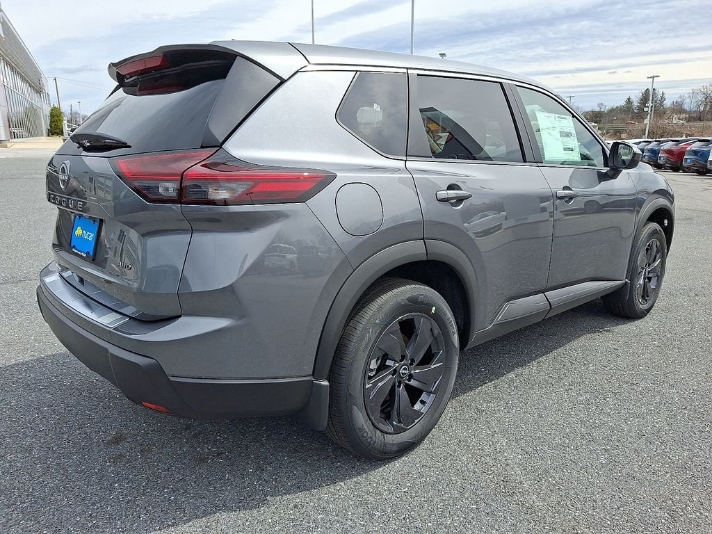 New 2026 Gray Nissan SV image 4