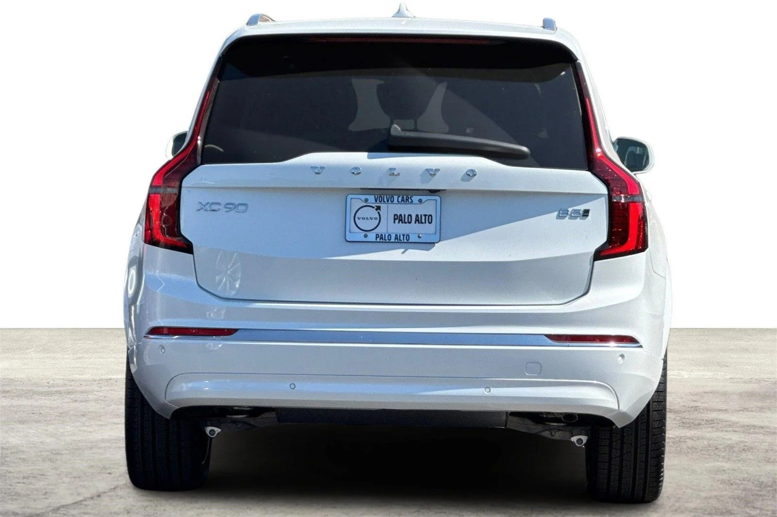 2026 Volvo XC90 Plus - Photo 8