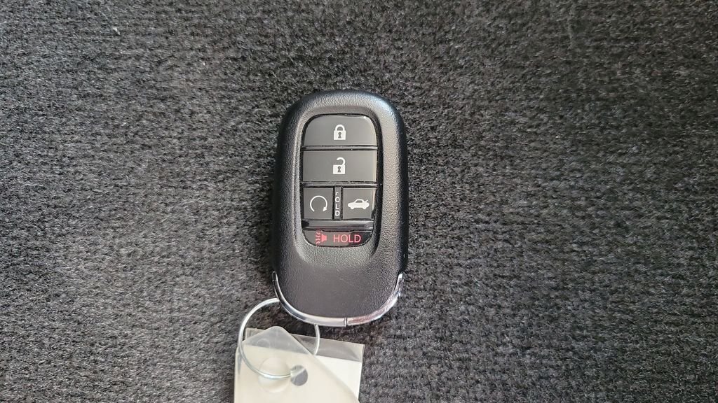Used 2025 Gray Honda EX-L image 24