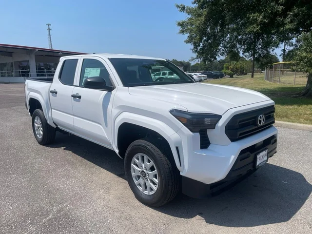 New 2026 Toyota Tacoma SR 4X2 DOUBLE CAB