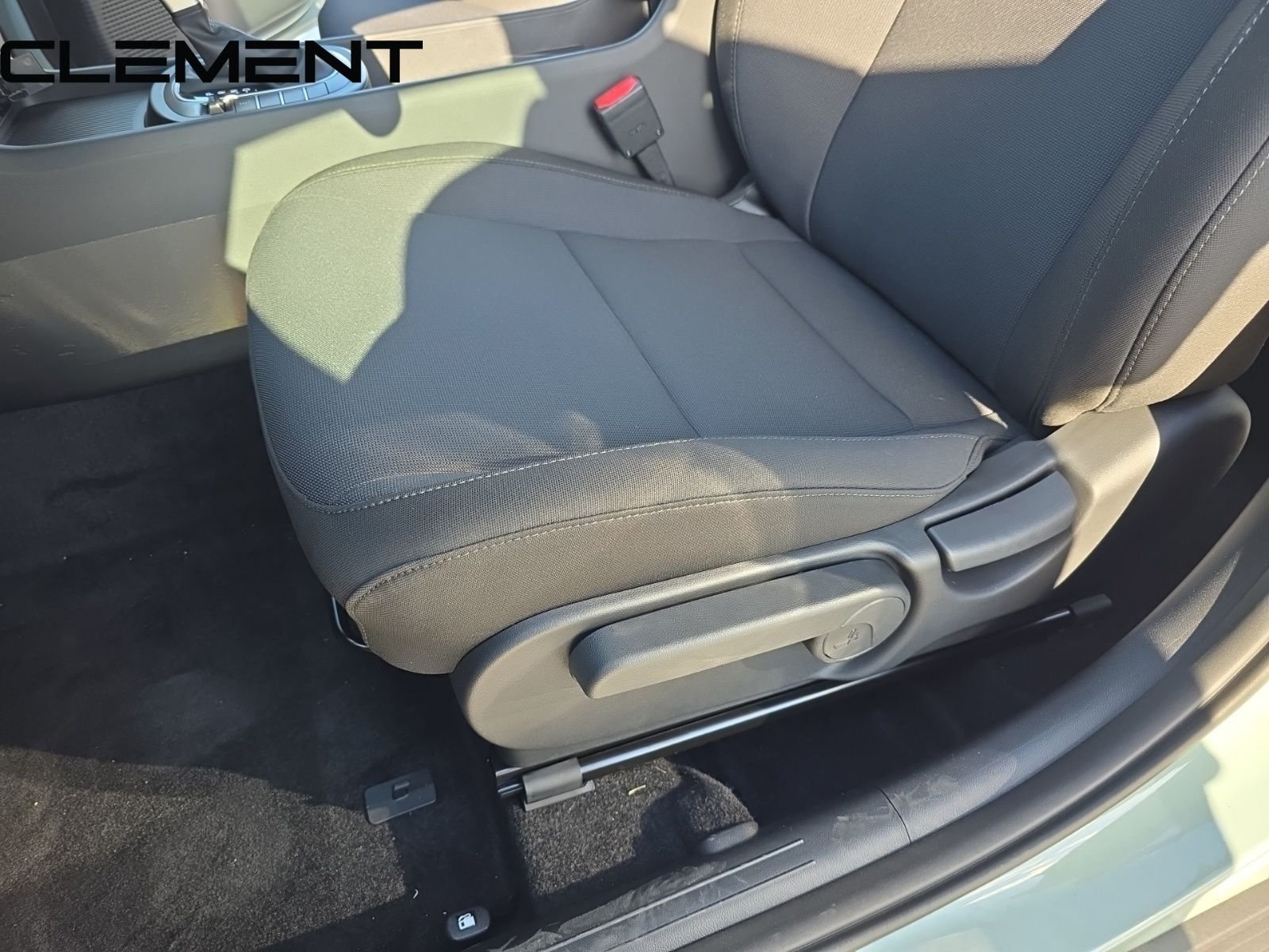 Certified Used 2026 Green Hyundai SE image 29