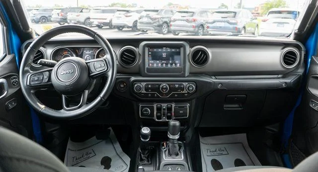 Used 2022 Blue Jeep Sport image 14