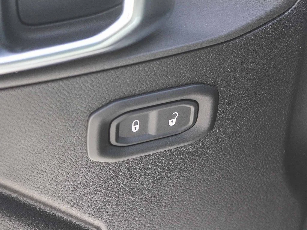 2025 Jeep Wrangler 4-Door Sport - Photo 20