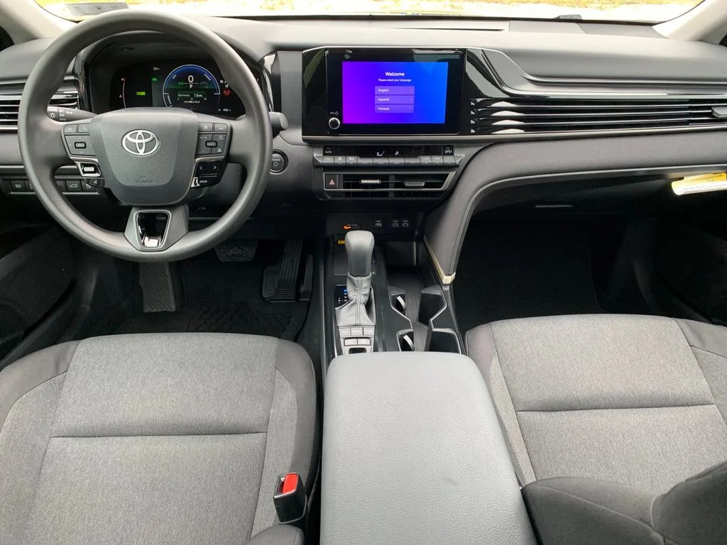 Used 2026  Toyota LE image 16
