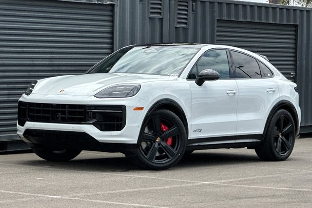 2026 Porsche Cayenne GTS Coupe