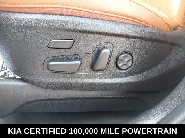 Used 2025 White Kia SX X-Line image 21