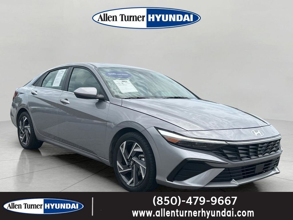 Used 2025 Fluid Metal Hyundai SEL Convenience image 1