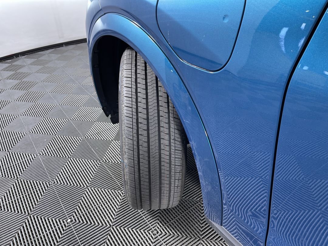 New 2026 Adriatic Blue Metallic Ford Premium image 28