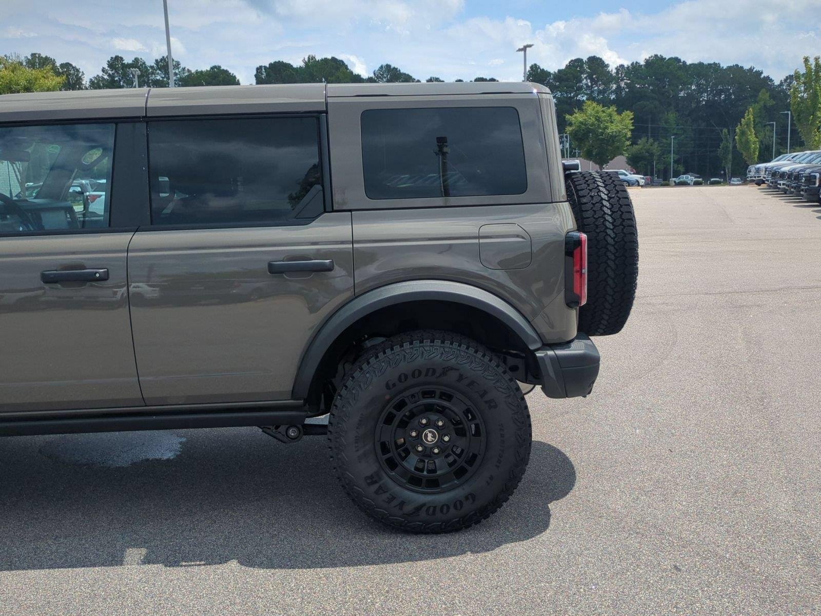 New 2026 Marsh Gray Ford Badlands® image 11