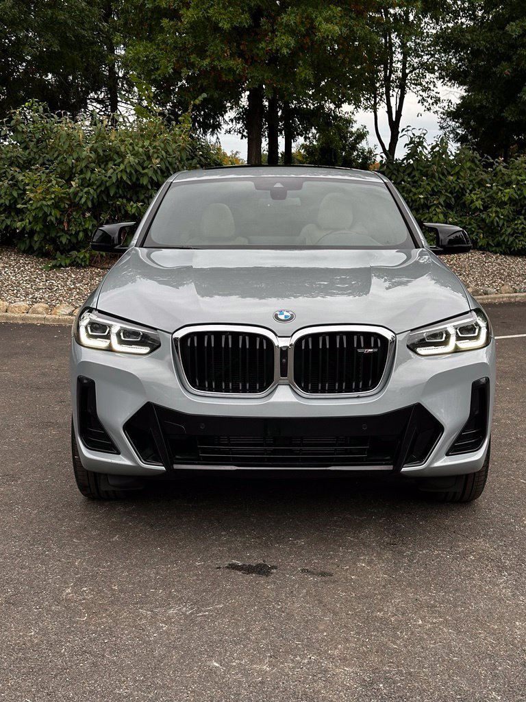 Used 2023 Gray BMW M40i image 2