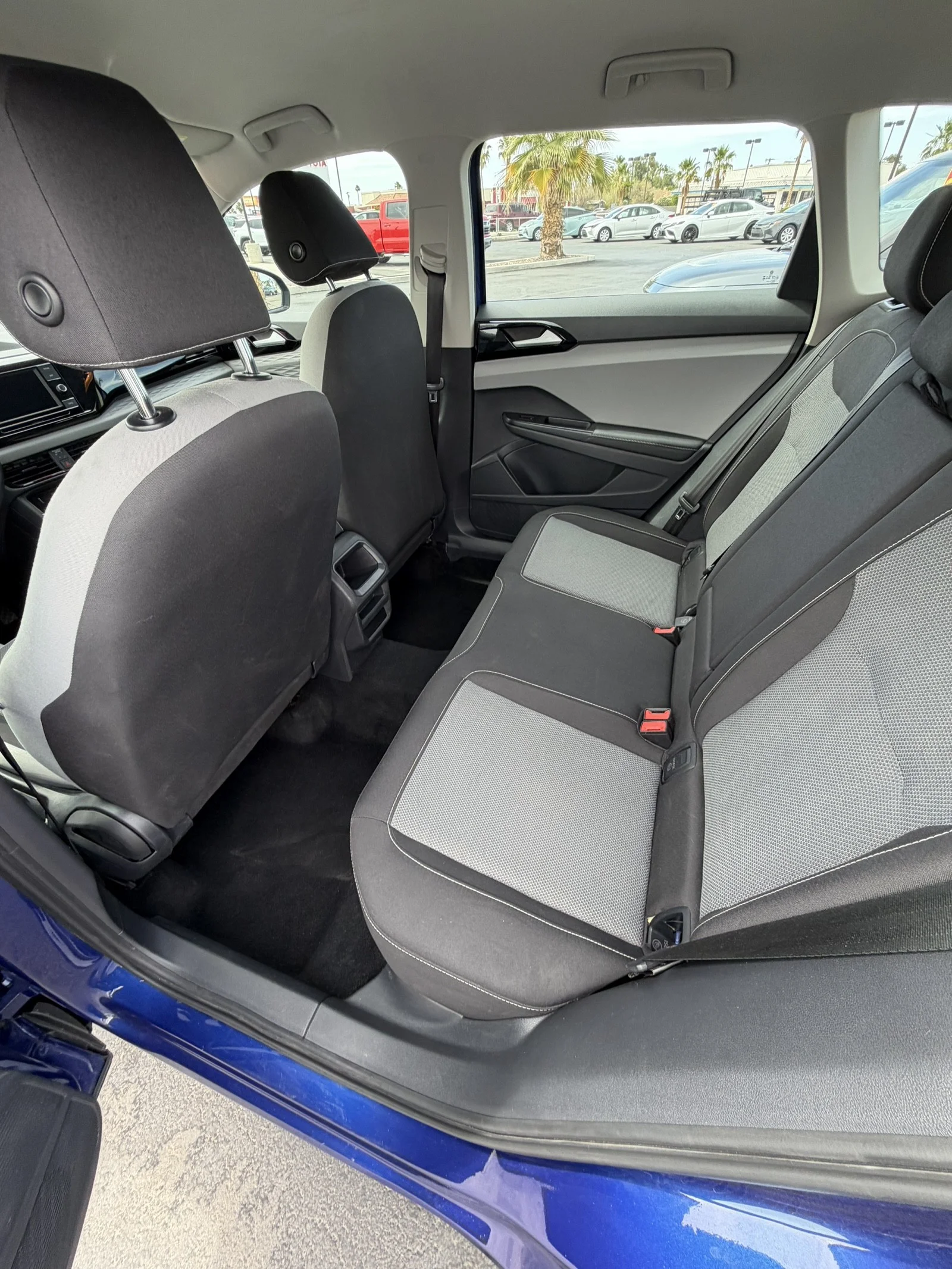 Used 2024 Dusk Blue Metallic Volkswagen S image 10