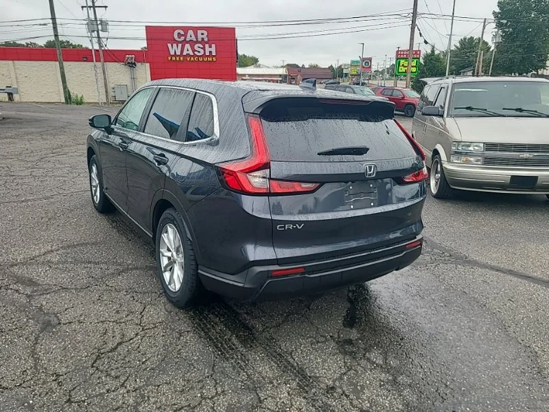 Used 2024 Gray Honda EX image 4