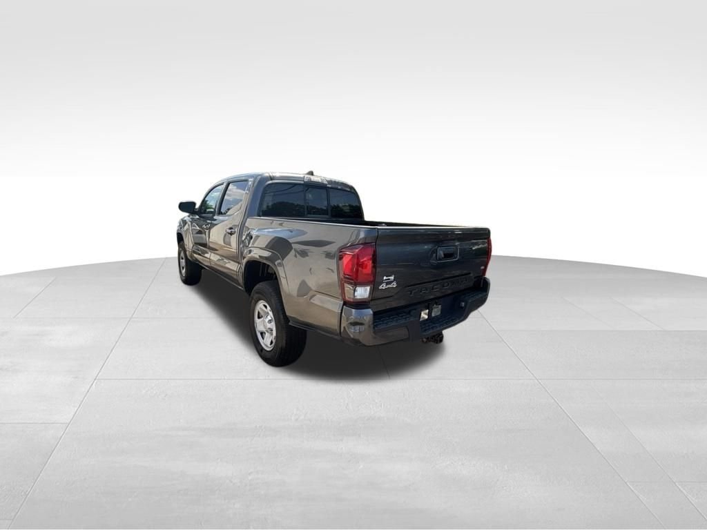 Used 2023 Gray Toyota SR image 4